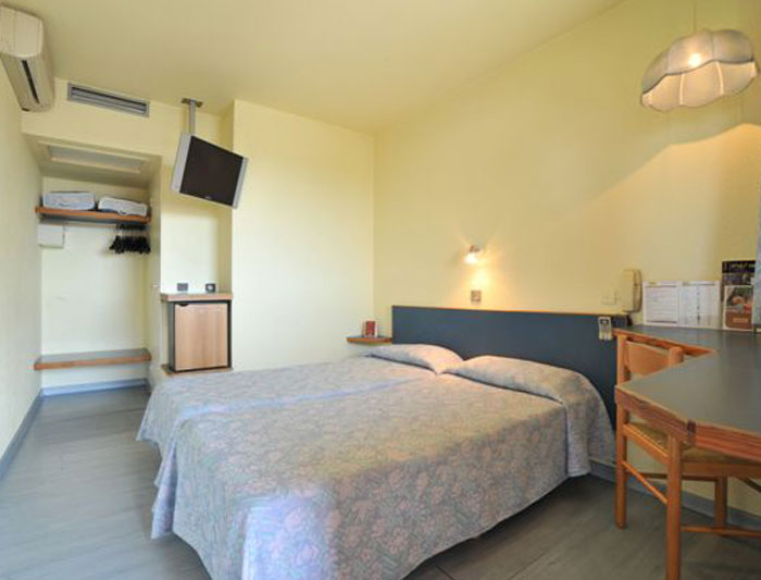 Chambre d''hotel à Cannes - Mougins Chambre d''hotel à Cannes - Mougins